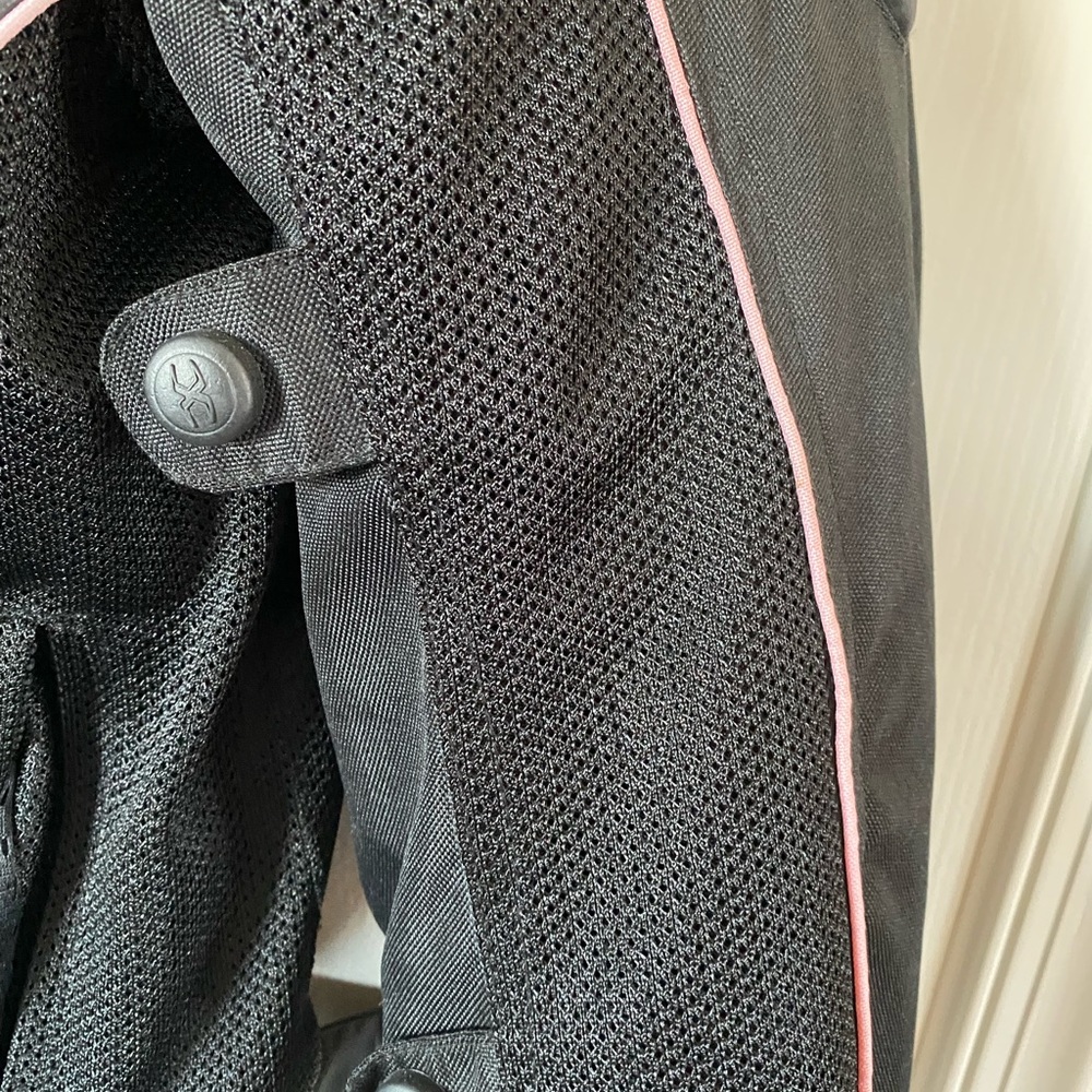 Ladies Motorcycle Jacket - Picture 7 of 9